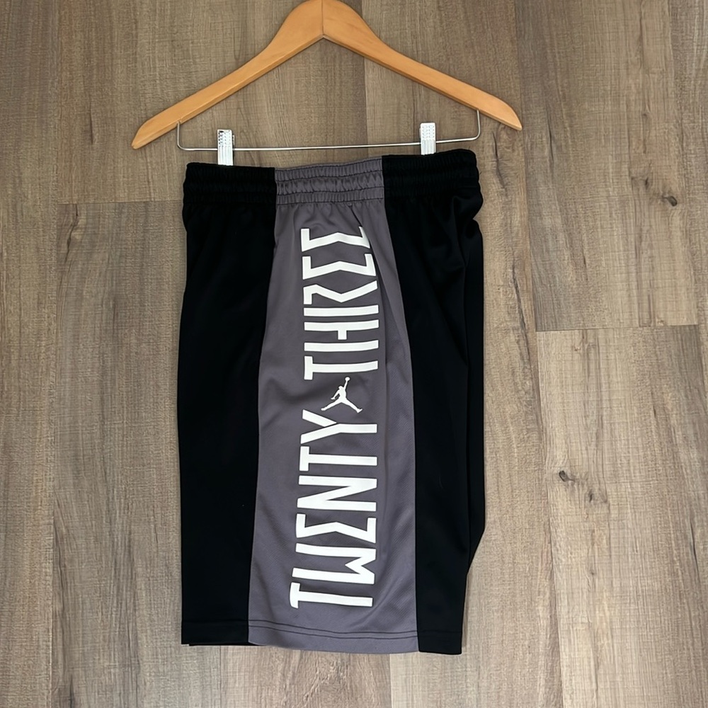 Jordan Adult Black and Gray Athletic/Basketball shorts. - Picture 2 of 3
